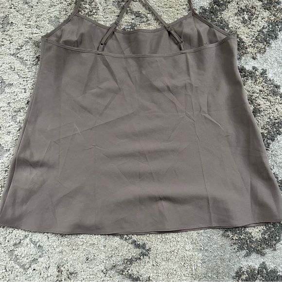 Development by Erica Davies Silk Tank XS - Picture 6 of 9